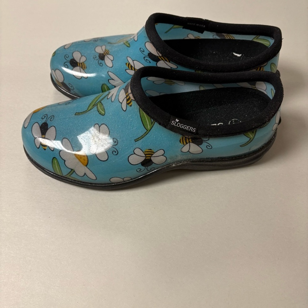 Sloggers Womens Blue Bee and Flower Waterproof Garden Shoes Size 8